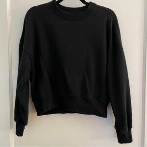 Abercrombie black crewneck sweatshirt